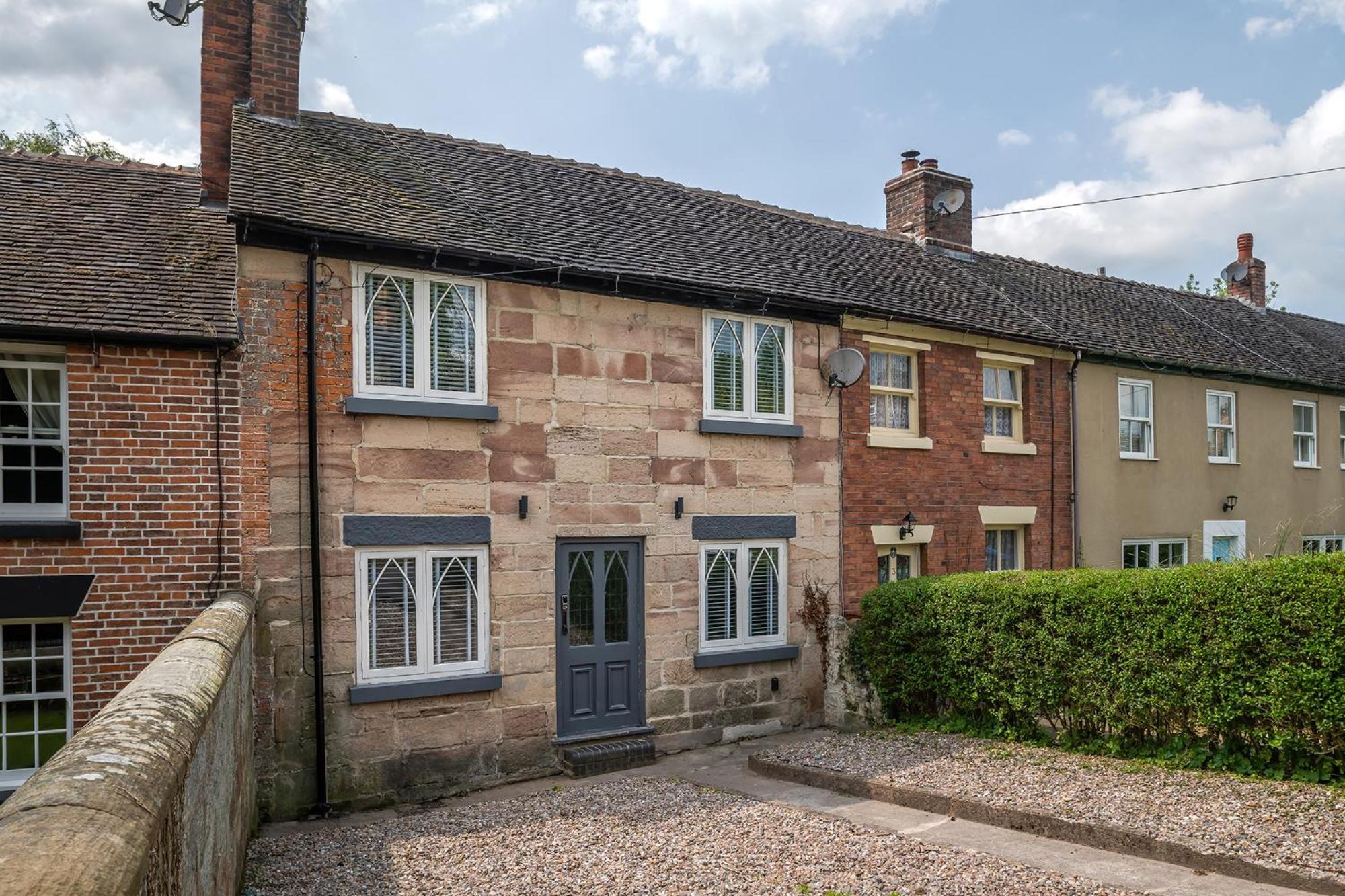 Angel Cottage - 5 Mins Drive To Alton Towers! Exteriör bild